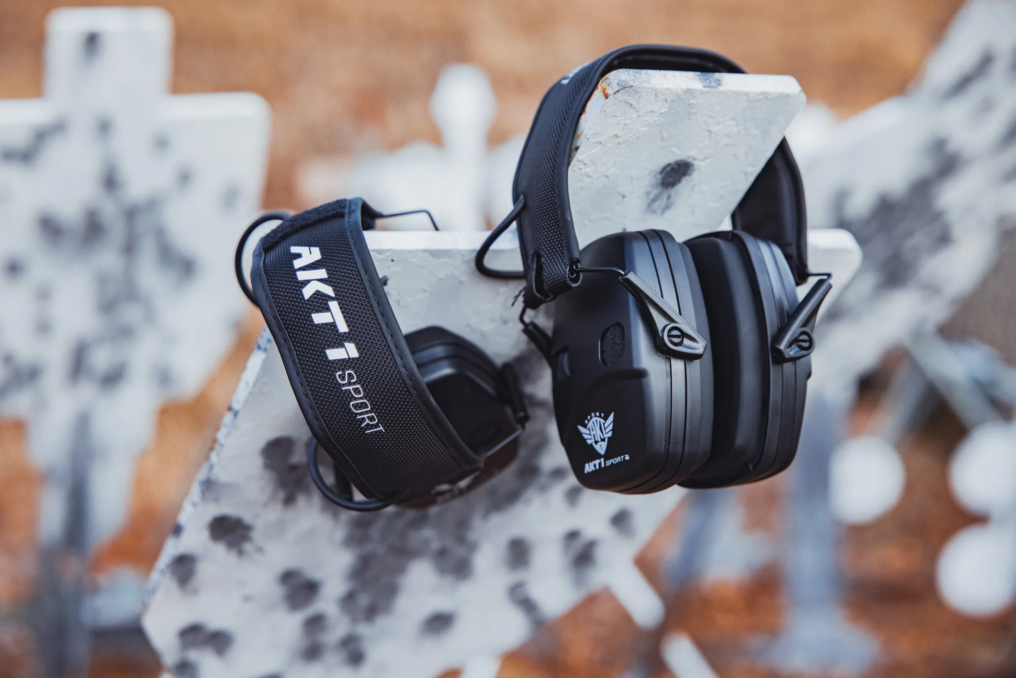 Cadre Low-Profile Electronic Earmuff - Image 3